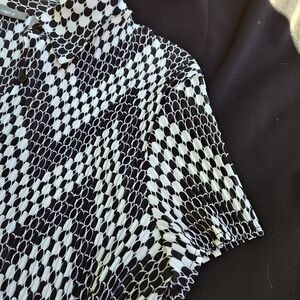 Apt. 9 Back & white retro design. Lightweight fabric.